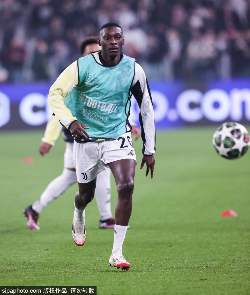 道格拉斯·路易斯拒绝法甲与英超报价，续约尤文可能性大增